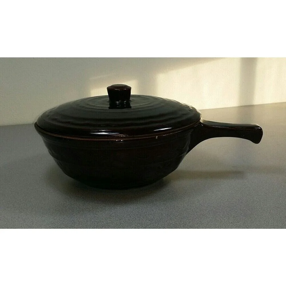 MAR CREST OVEN PROOF STONEWARE USA COVERED CASSEROLE
